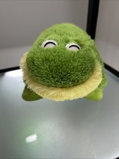 2010 Pillow Pet Frog. CLEAN