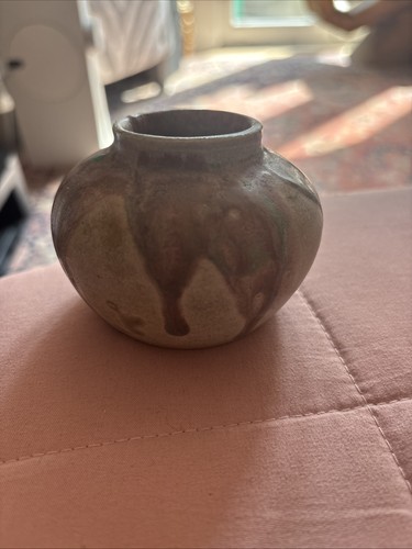 Vintage studio pottery bulbous - studio,