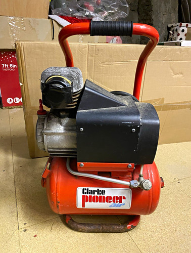Clarke pioneer air portable - pioneer,