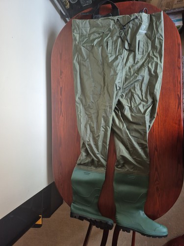 Chest waders with boots - waders,