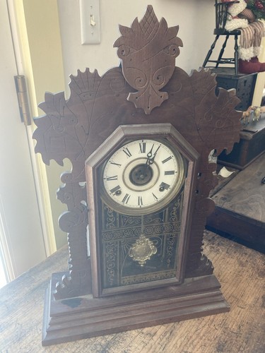 Working antique mantle - working!,