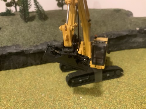 Komatsu pc210 lci diecast - pc210,