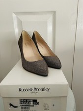 Russell and Bromley 5th Avenue