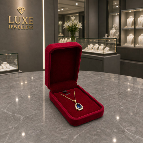Red velvet pendant box vintage - red,
