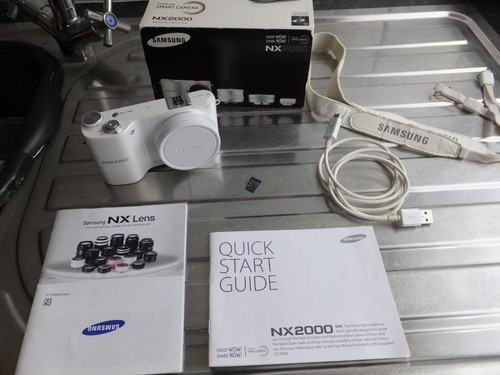Samsung nx2000 mirrorless - ,