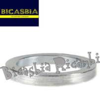 9582 - WHEEL AXLE SPACER