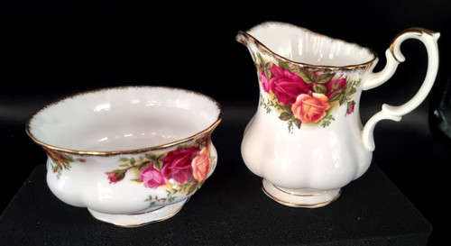Royal albert old - albert, roses