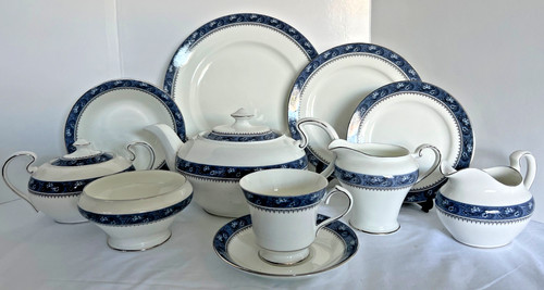 Aynsley blue mist fine - blue, bone