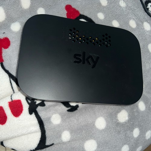 Sky hub wireless router - sky, q