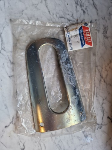 Yamaha ag100 rear gaurd flap - yamaha,