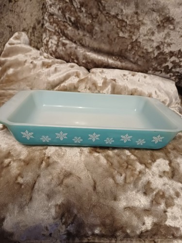 Vintage 1960s pyrex tableware - pyrex,