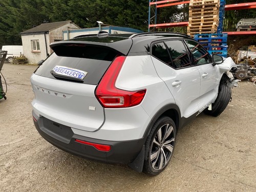 Volvo xc40 breaking battery - volvo,