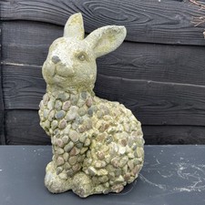 VINTAGE STONE PEBBLE GARDEN