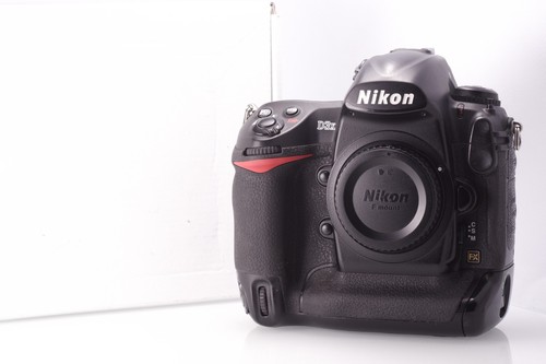 Nikon d3x very - d3x, in