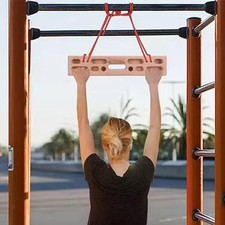 Climbing Fingerboard Hang