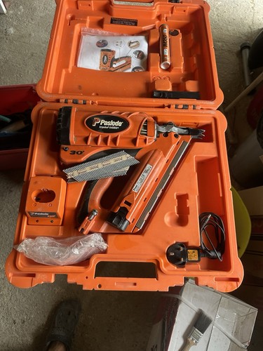 Paslode im350 lithium first - paslode,