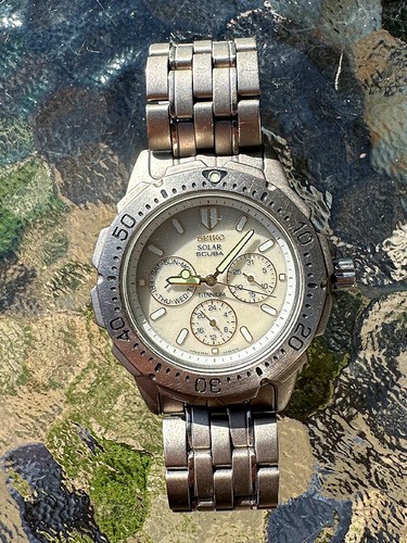 Seiko retro chronograph - seiko, solar