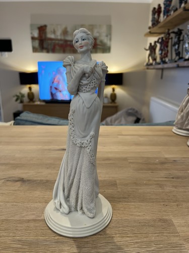 Vintage italian capodimonte - italian,