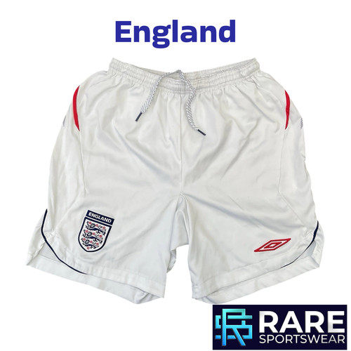 England 2004 home football - 2004,