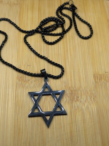 Black star david pendant - black,