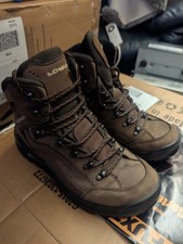 Lowa Men's Hiking Boots UK Size 8