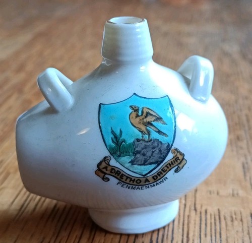 Vintage crested china - china, model