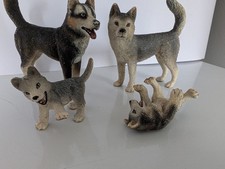 Schleich Husky Family Dogs and