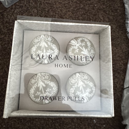 Laura ashley josette grey - laura,