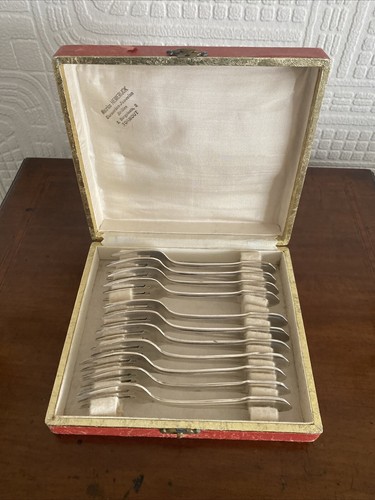 Belgian silver plated - 11,