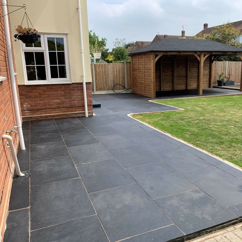 Black limestone paving slabs - black,