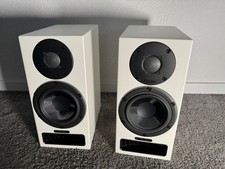 PMC Twenty5.21i Twenty 5.21i High End Compact Speakers in White Matt from 2023