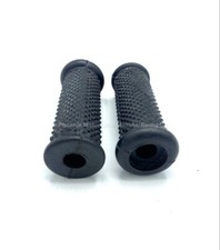 PAIR BMW FOOTREST RUBBER R69S