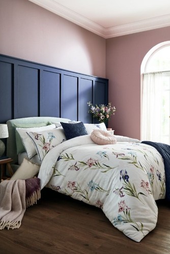 Laura ashley hawling irises - hawling,