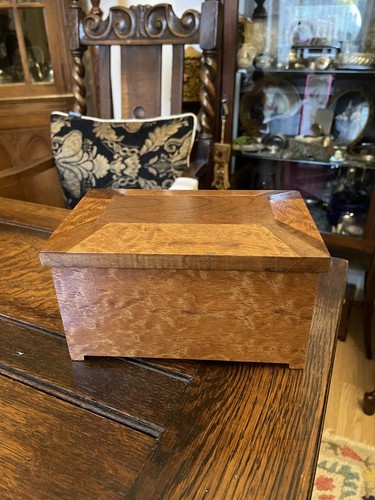 Vintage music box - , oak
