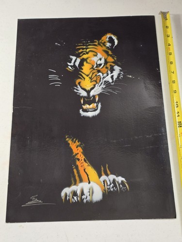Original street art spray - street,