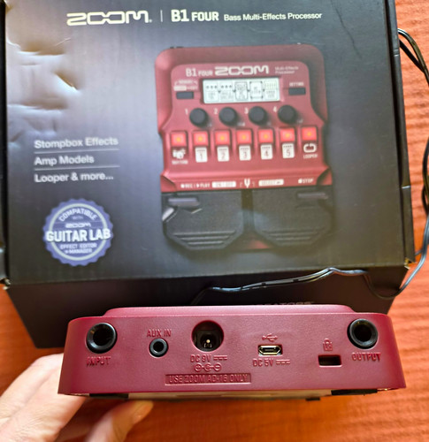Zoom four digital - b1,