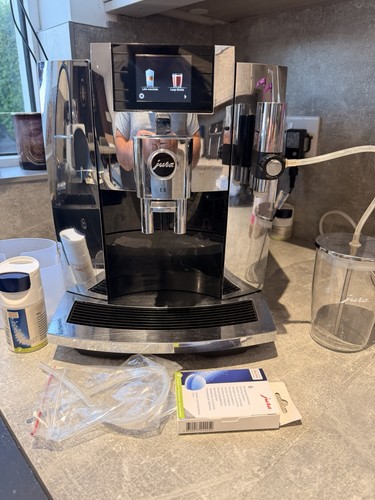 Jura super automatic - super,