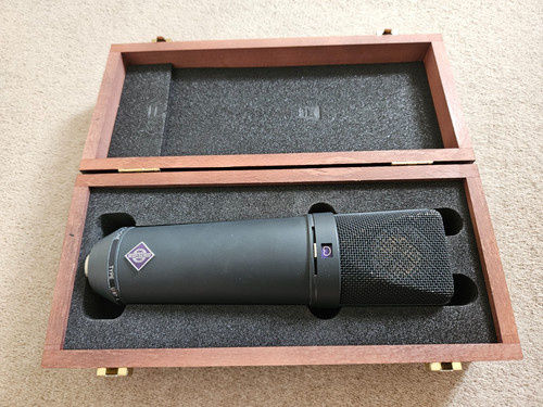 Neumann u87 microphone - mt,