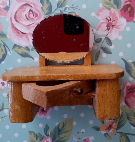 Dolls house furniture vintage - dolls,