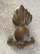 Royal Artillery Ubique Brass Army Cap or Collar Badge 