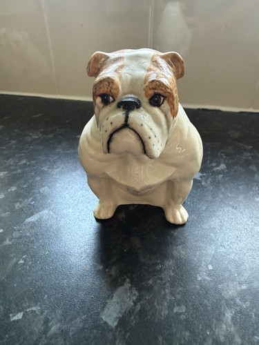 Royal doulton bulldog - doulton,