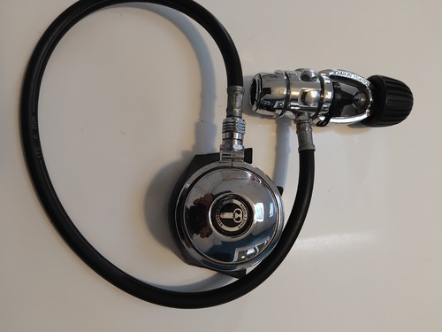 Vintage aqua lung divers - vintage, aqua-lung