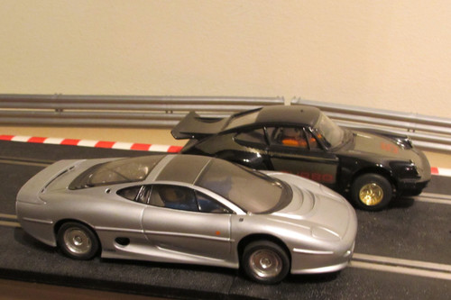 Vintage scalextric cars - ,