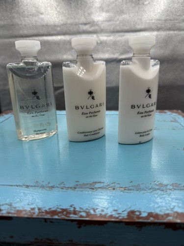 Bvlgari white tea shampo - white,