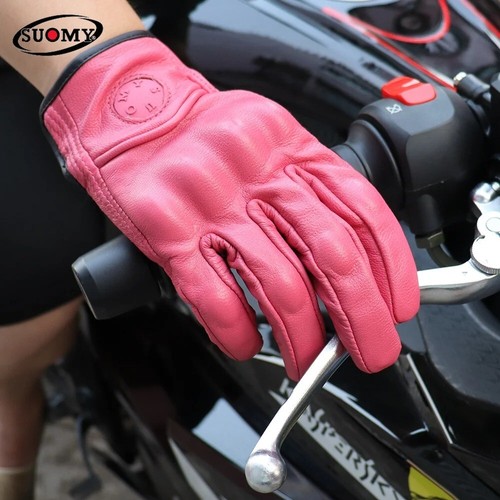 Woman pink vintage - pink,