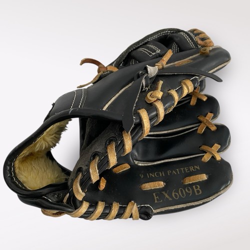 Easton baseball glove inch - baseball,