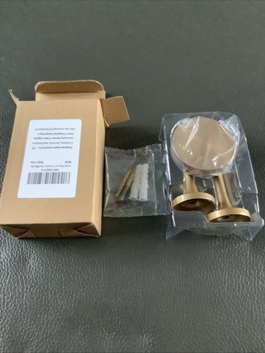 Gold coloured round curtain - gold,
