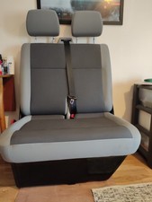 VW - Volkswagen Transporter - Caravelle T5 Front double seat