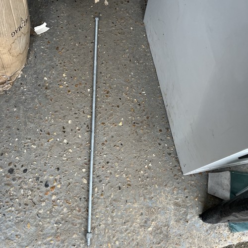 Central rod tubz tower vending - rod,