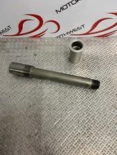 SUZUKI GSXR 600 FRONT SPINDLE LOW MILES  01-03 K1 K2 K3 2002 GSXR BREAKING BK035